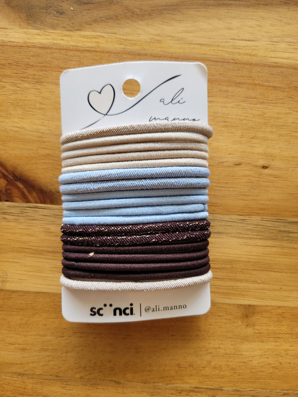 Scünci Pack of 18 hair ties – Ali Manno Collection – Neutral and blue colors